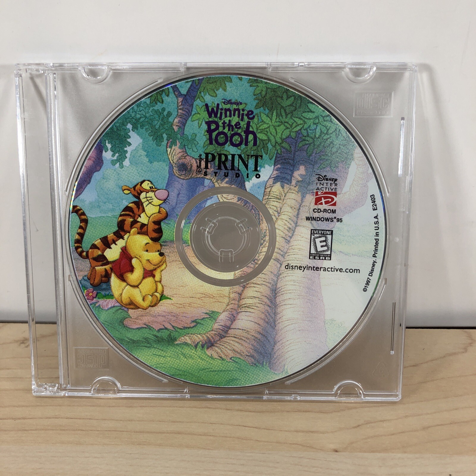 Winnie the Pooh Print Studio CD ROM 1997 CD only Disney Inter active Windows 95