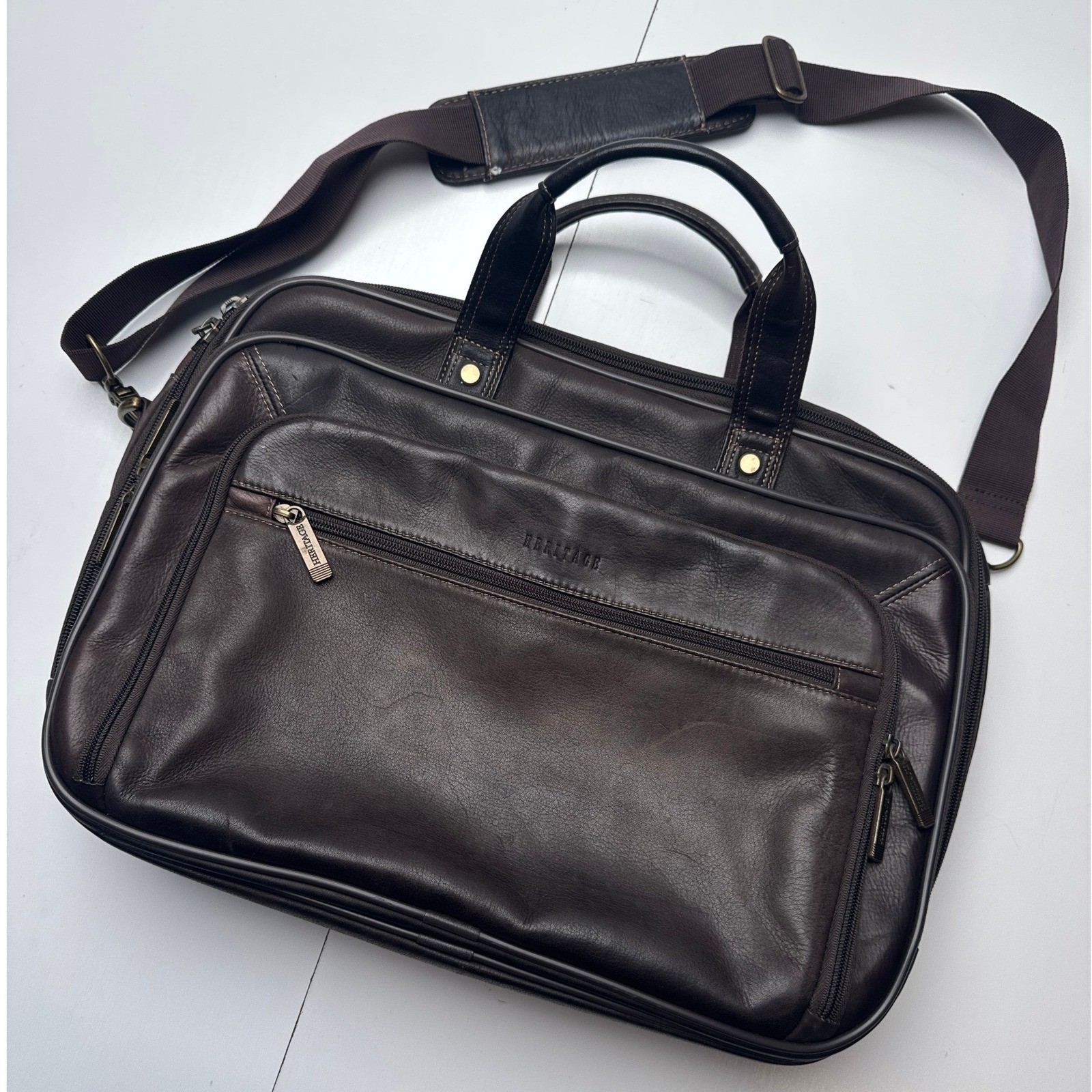 Kenneth Cole Heritage Dark Brown Leather Briefcase Laptop Bag EZ-Scan 826560