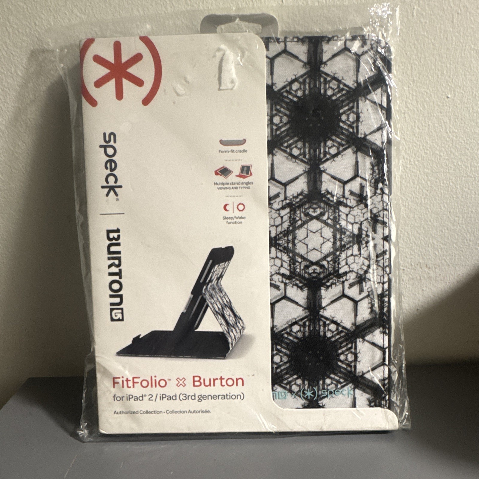 Speck FitFolio x Burton Folding Folio Case iPad 2/3 9.7 Stand Sleep/Wake