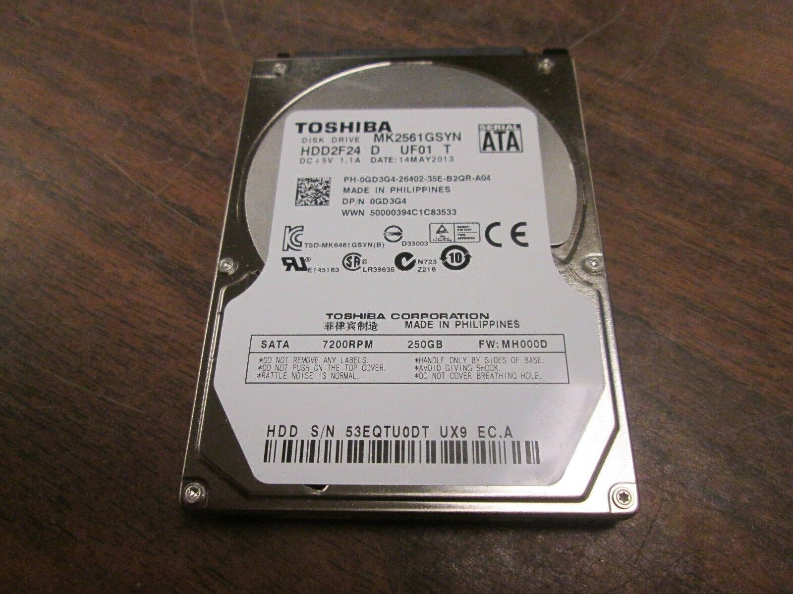 Toshiba Hard Drive HDD2F24 2.5" 7200RPM 250GB SATA Used