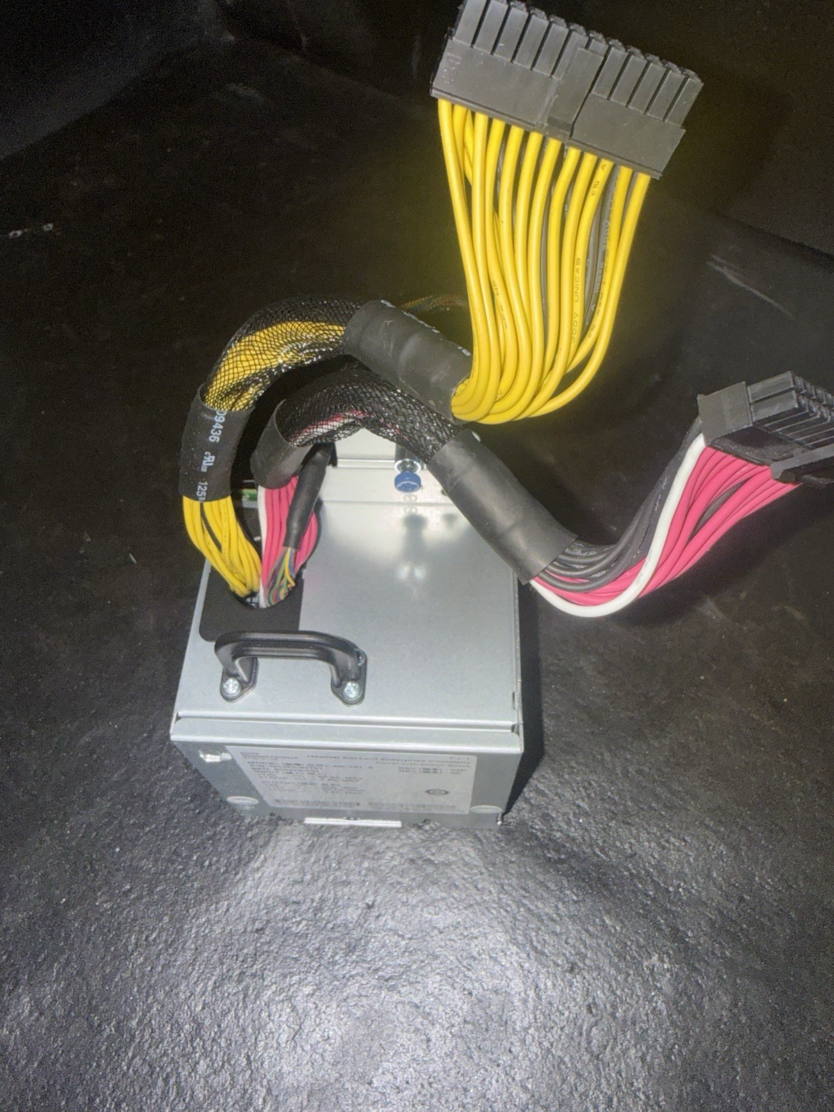 HPE 808276-001 G3J45-63701 AC-131 Power Distribution VRM StoreVirtual 3200