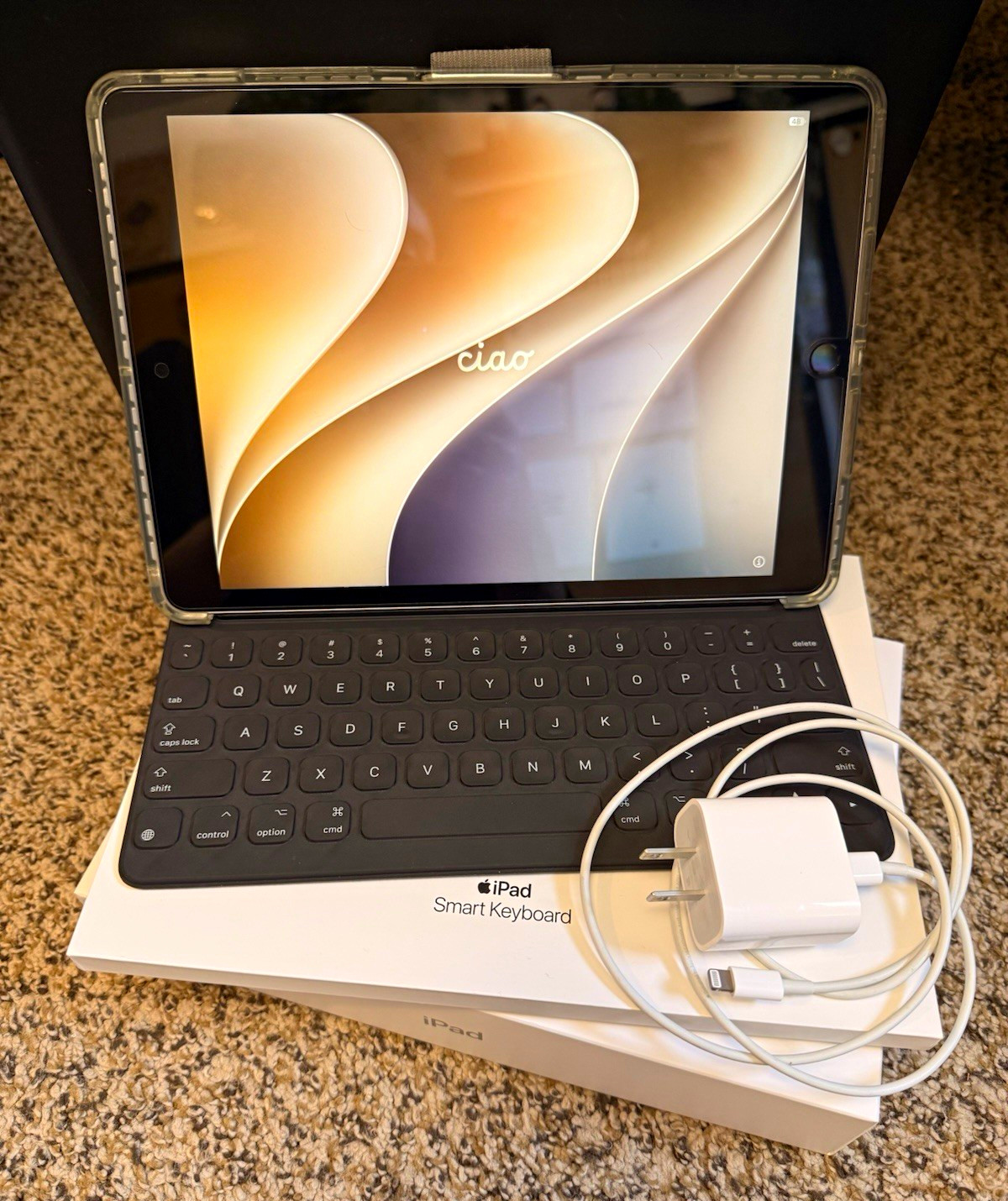 Apple iPad 10.2" 64GB Wi-Fi Bundle