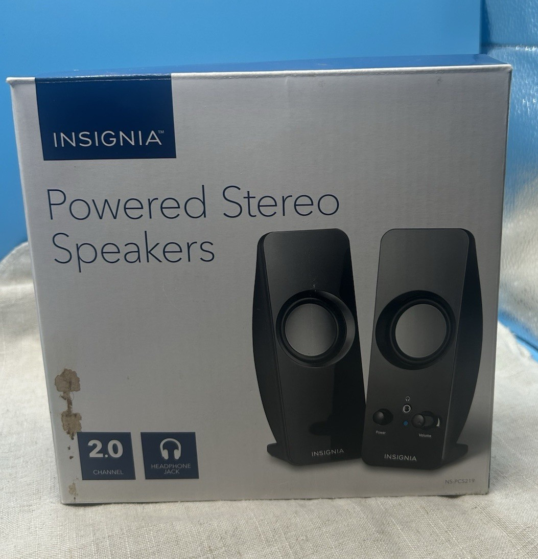 Insignia NS-PCS219 2.0 Wired Stereo Speakers Black 3.5mm Headphone Jack
