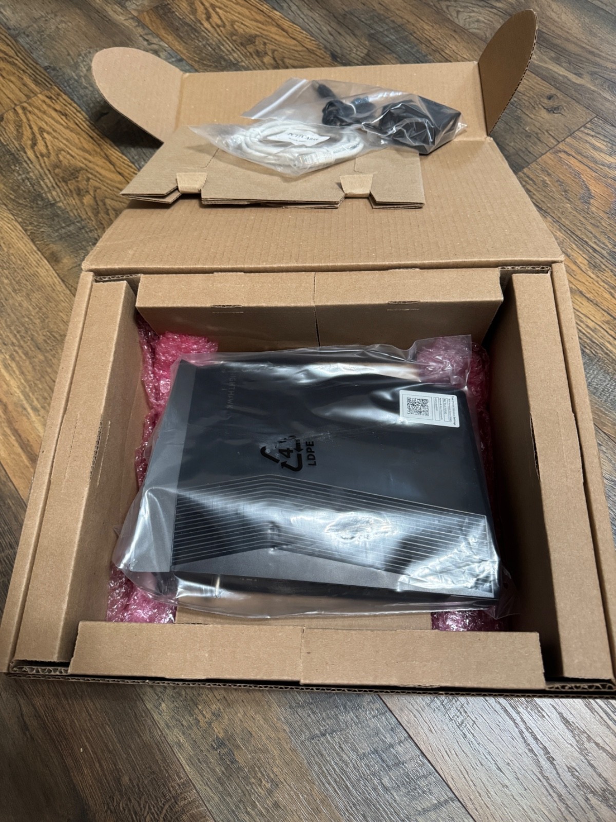 NETGEAR CAX80-100NAB Nighthawk AX6000 DOCSIS 3.1 Modem