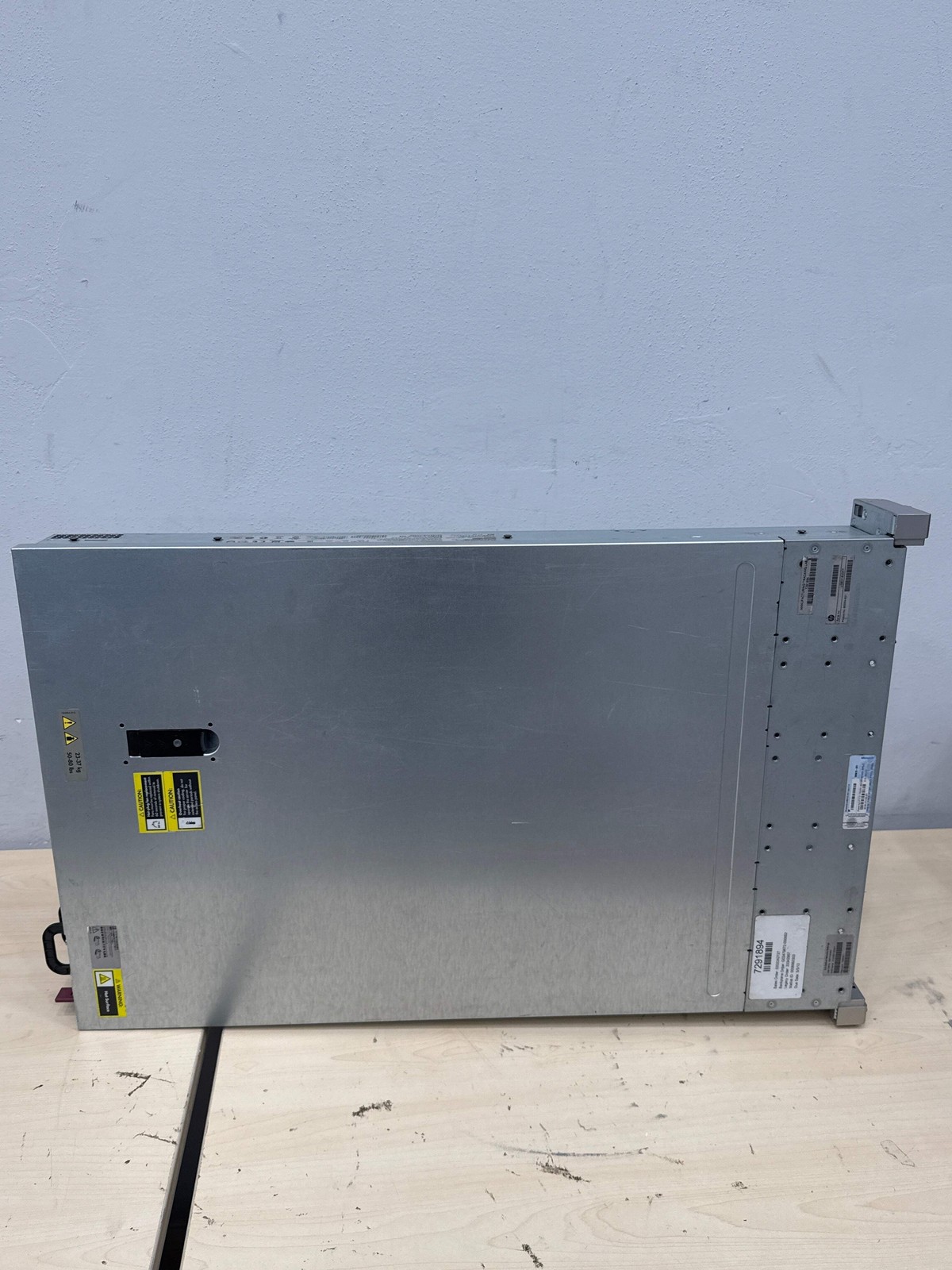 HP ProLiant DL380p Gen8 Server 2x Xeon E5-2609 32GB P420i 2x750W DVD Rom No HDD