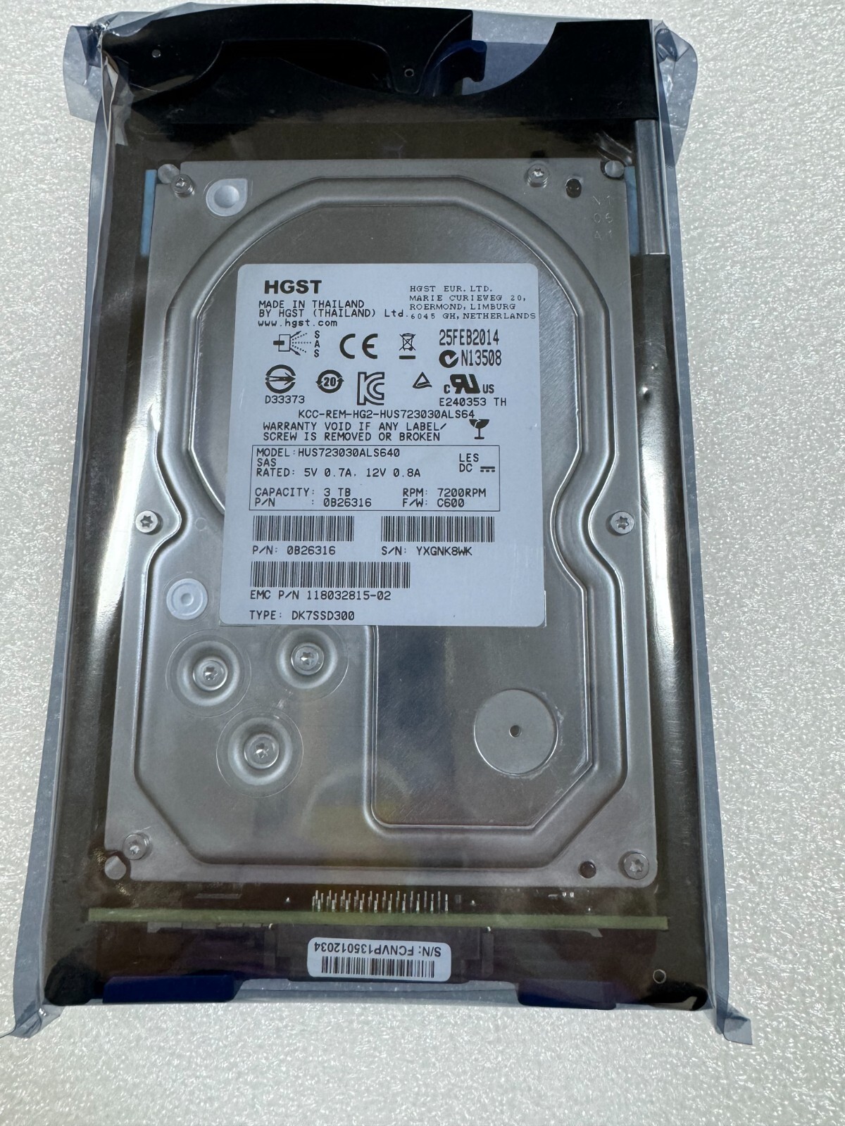 NEW EMC 005049453 05049278 3T 3TB SAS 3.5" 7.2K  VNX5100 5300 5500 Drive