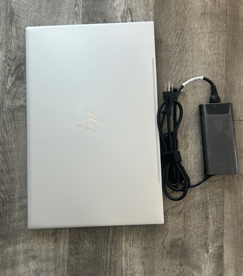 HP Envy 17" Laptop | Intel i7-1065G7 | 16GB RAM | 512GBSSD | NVIDIA MX330