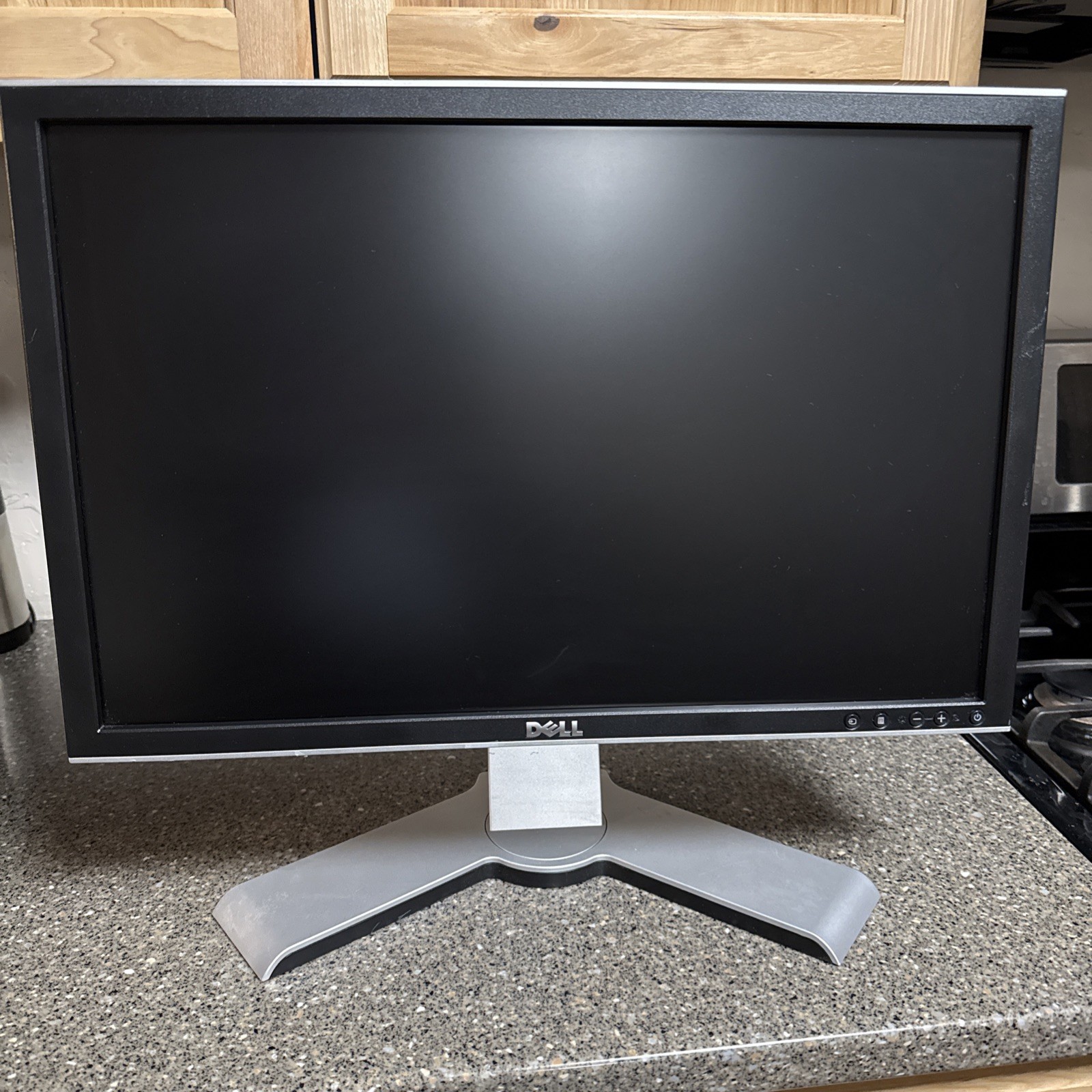 Dell UltraSharp 2208WFPT/2208wfpf 22" Wide Screen LCD Monitor w/Stand