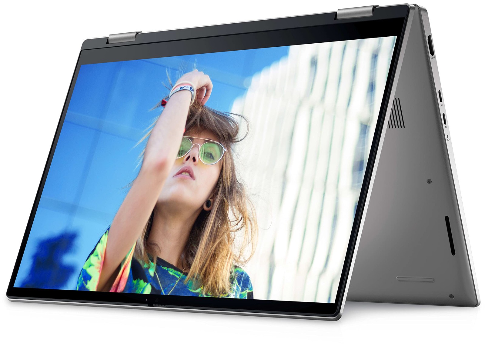 Dell Inspiron 14 7425 2-in-1 Ryzen 7 5825U  16GB 512GB SSD Windows 11 Home