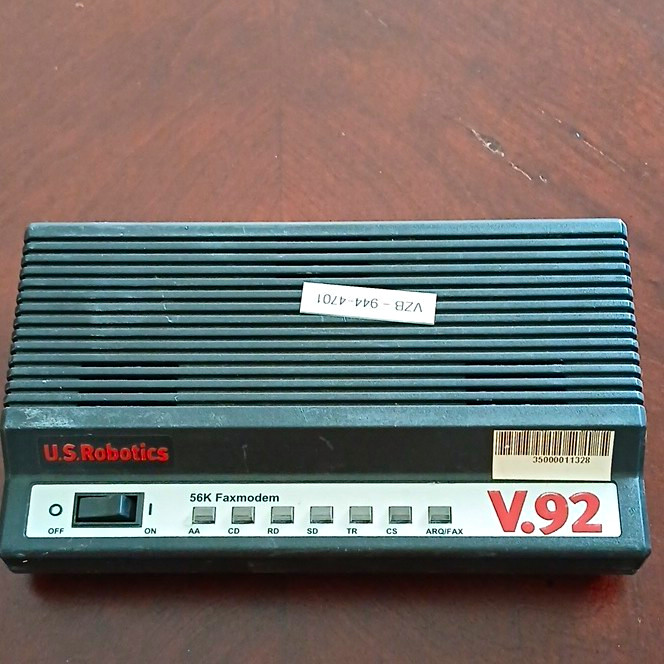 USRobotics V.92 56K External Dial-Up Faxmodem Serial RS-232 Black