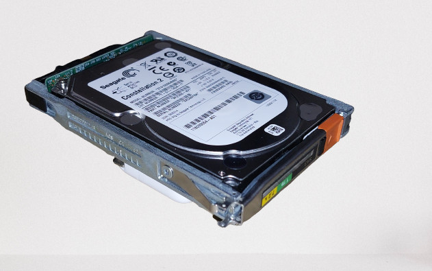 EMC 005050550 * 1TB 7.2K 6Gbps 2.5" SAS Enterprise Grade HDD in Tray