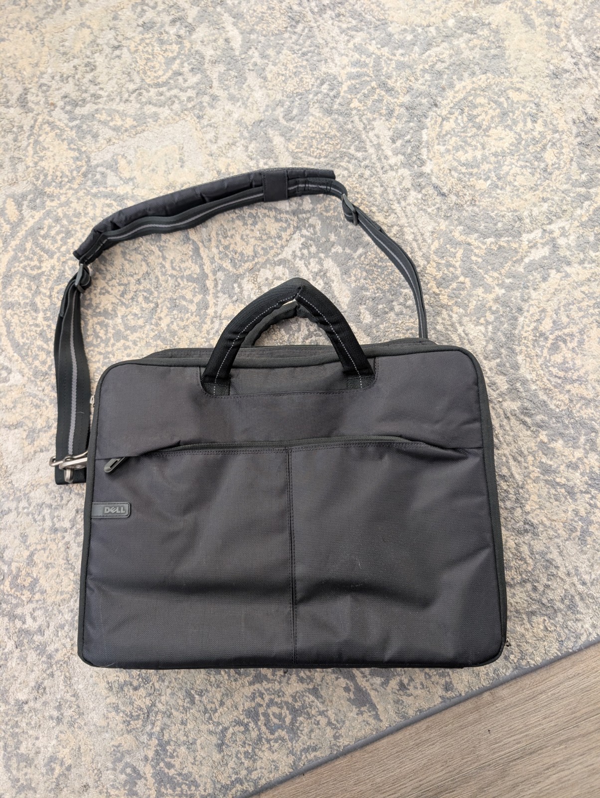 Dell Essential Briefcase 15 Laptop Bag Lightweight Fits Up To 15”