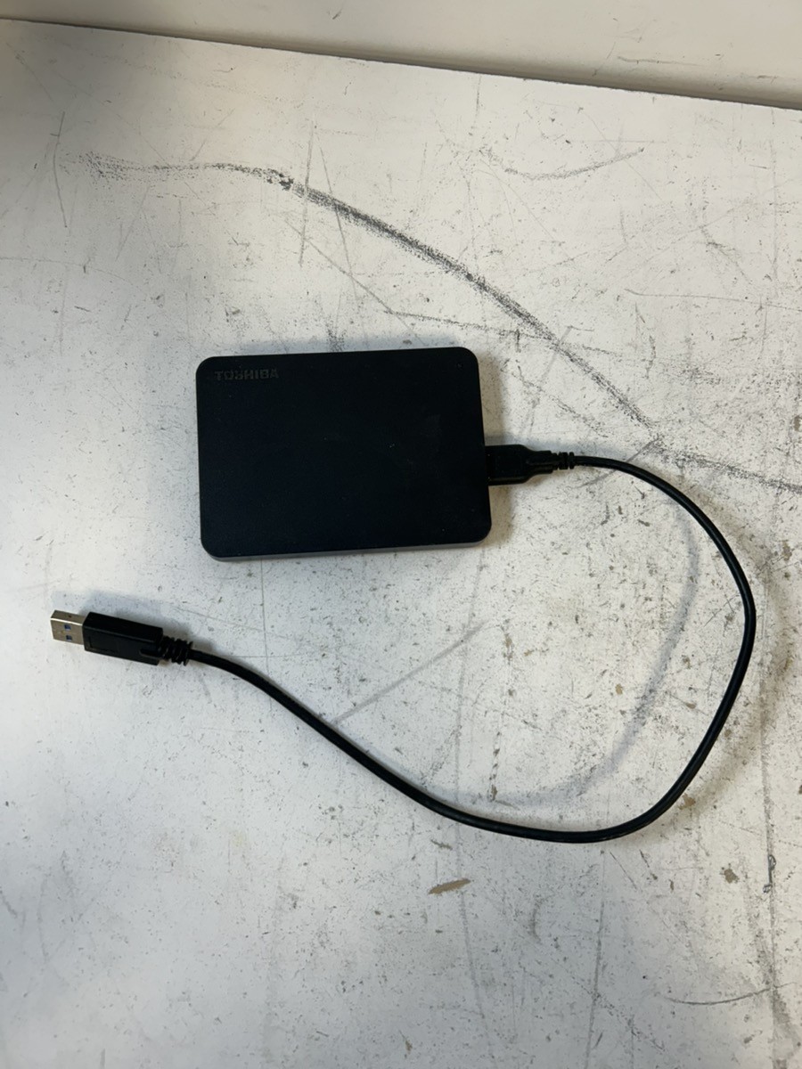 TOSHIBA 2 TB HARD DRIVE (P15030690)