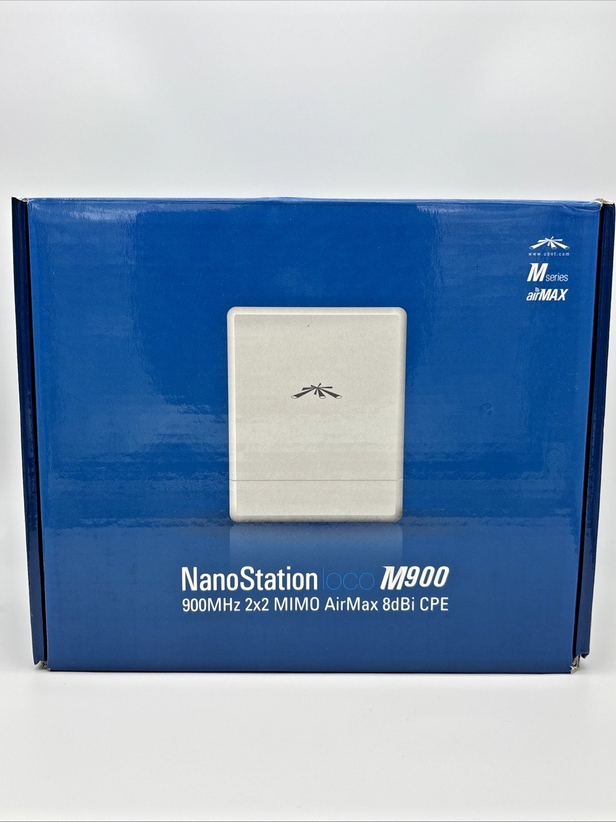 Ubiquiti NanoStation Loco M900 900MHz 2X2 MIMO AirMax 8dBi CPE Clean