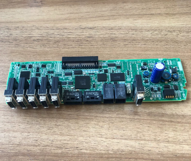 ONE Used FANUC A20B-2102-0670 Control Boar Free delivery