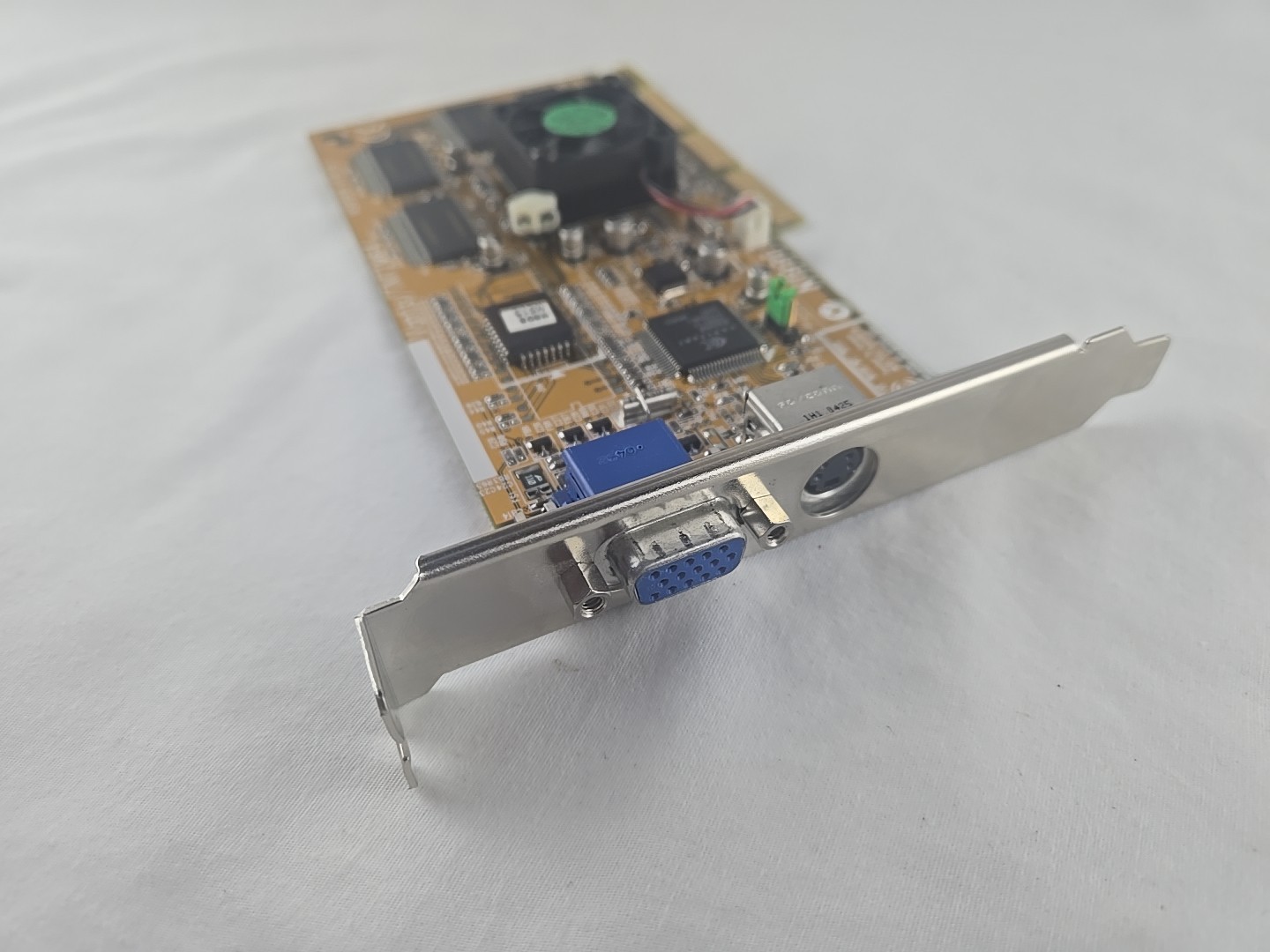 MSI NVIDIA Vanta/TNT2M64 32MB MS8808 AGP GPU - VGA S-Video