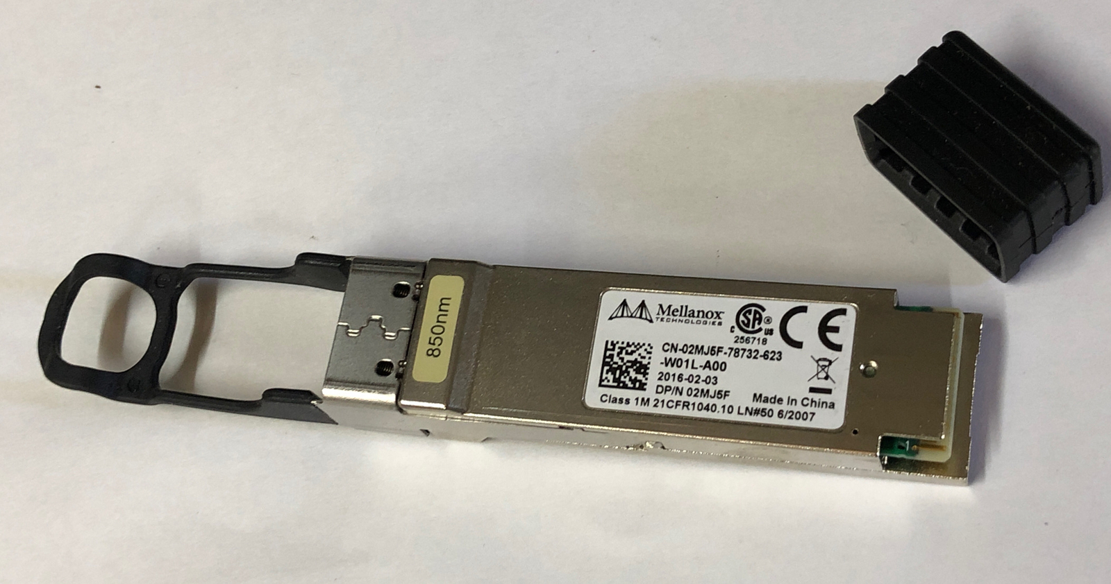 Dell Mellanox 2MJ5F 40Gbps Ethernet QSFP 850nm Transceiver 02MJ5F