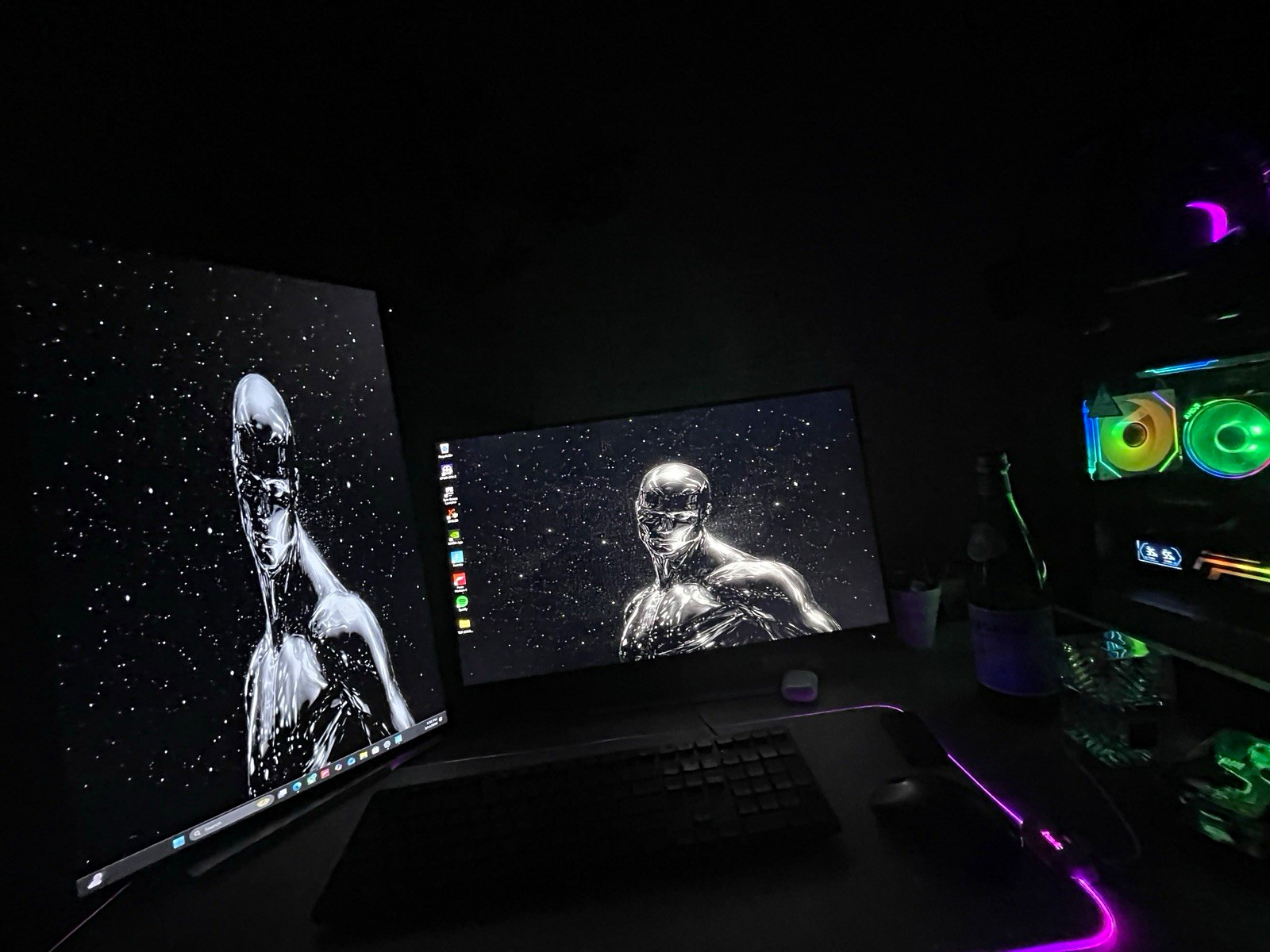 Custom/Whitebox White RGB Gaming Desktop Ryzen 7 3060X 8GB  ASUS TUFF GAMING 550