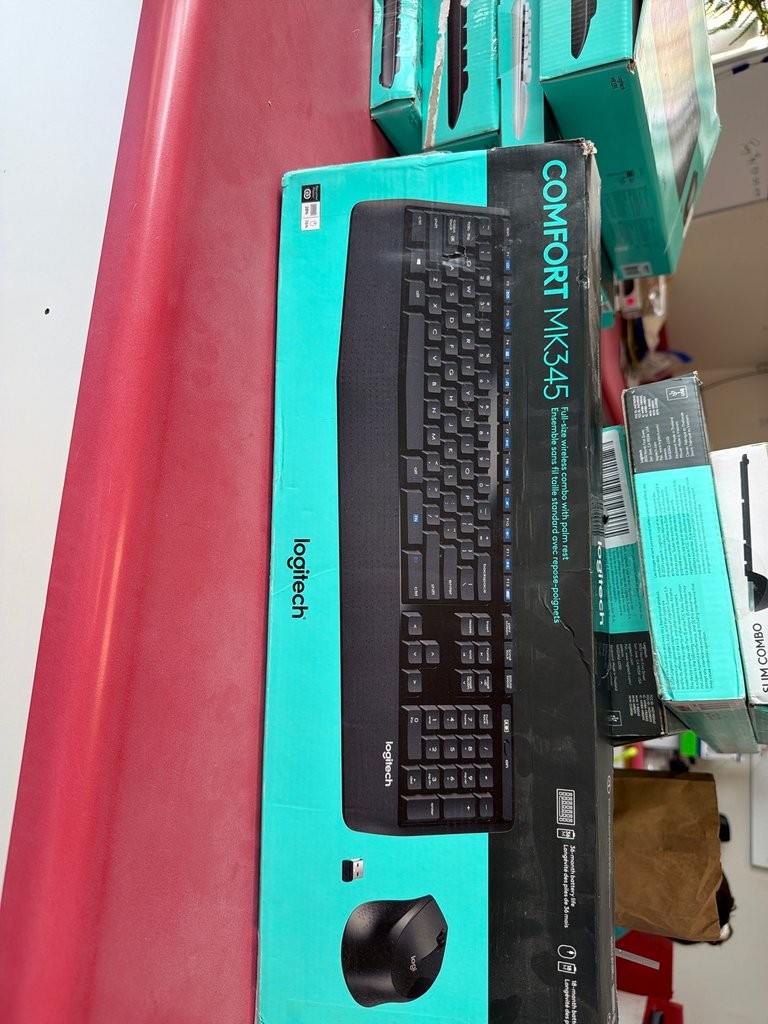 Logitech Comfort MK345 Wireless Keyboard and Mouse Combo