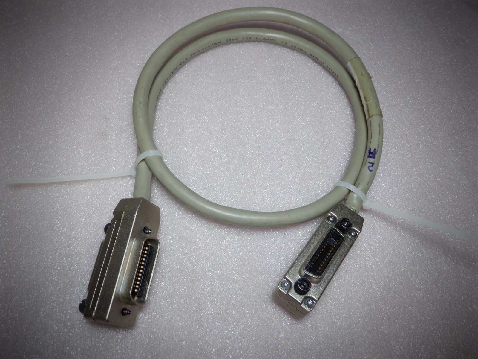 HP I/O Interconnect E128143 CL2 Cable