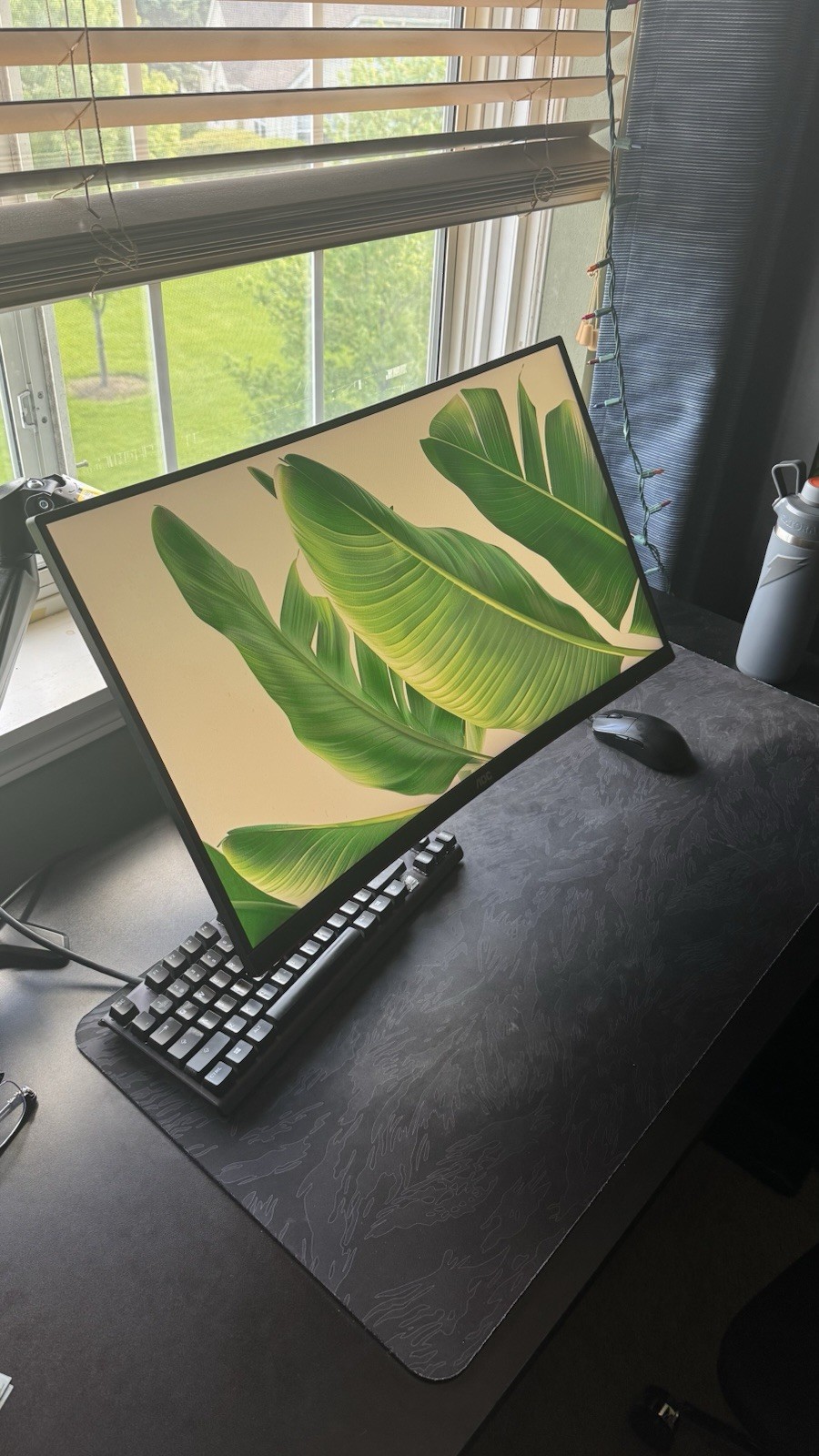 AOC C27G2ZE/BK 27" 240Hz 0.5ms *READ DESC*
