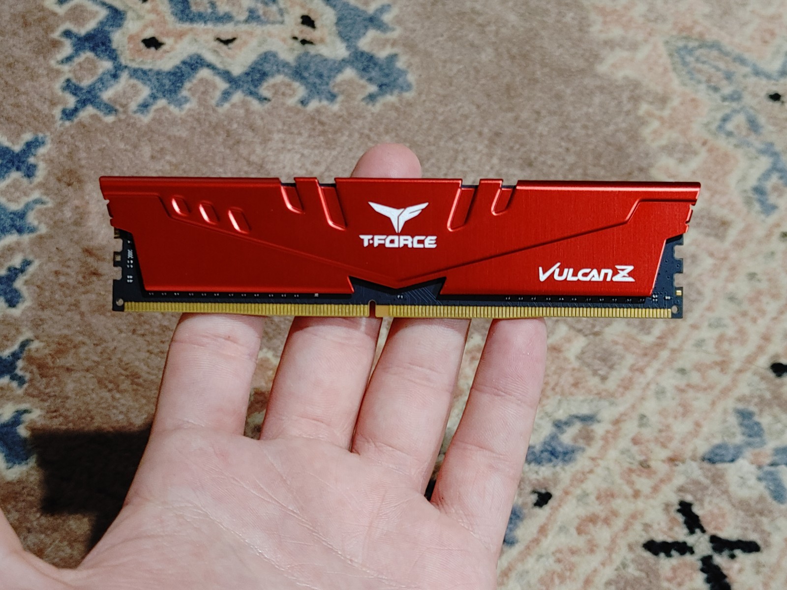 TEAMGROUP T-Force Vulcan Z 8GB DDR4-3000 CL16 Desktop RAM Red 3000MHz