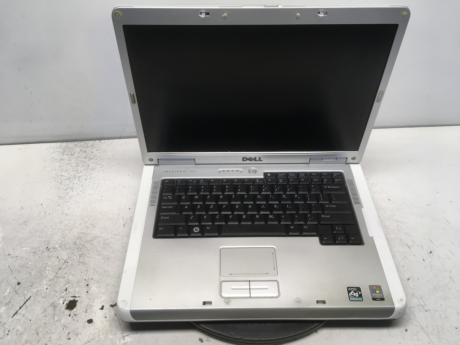 Dell Inspiron 1501 AMD Athlon 64 X2 TK-55 1.8GHz 1 GB NO HDD No Batt