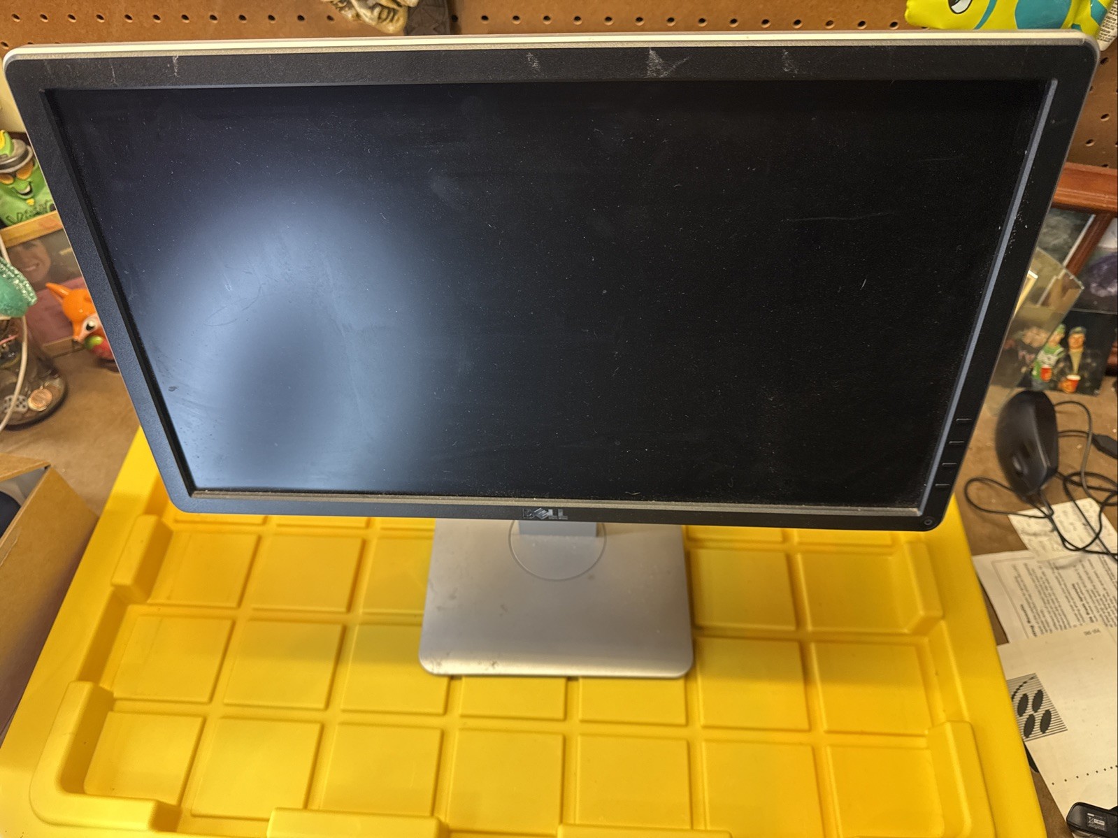 Dell Professional P1913 19'' PLHD Widescreen LED Monitor
