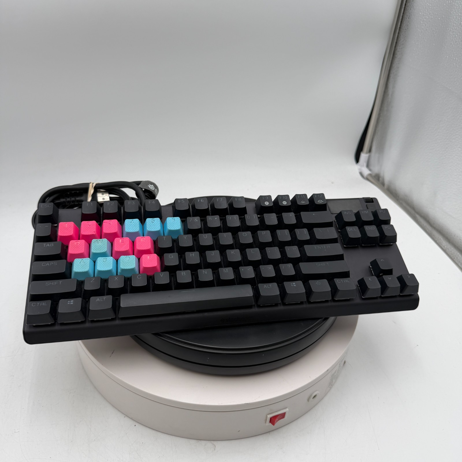 SteelSeries Apex Pro TKL Mechanical Gaming Keyboard - US English