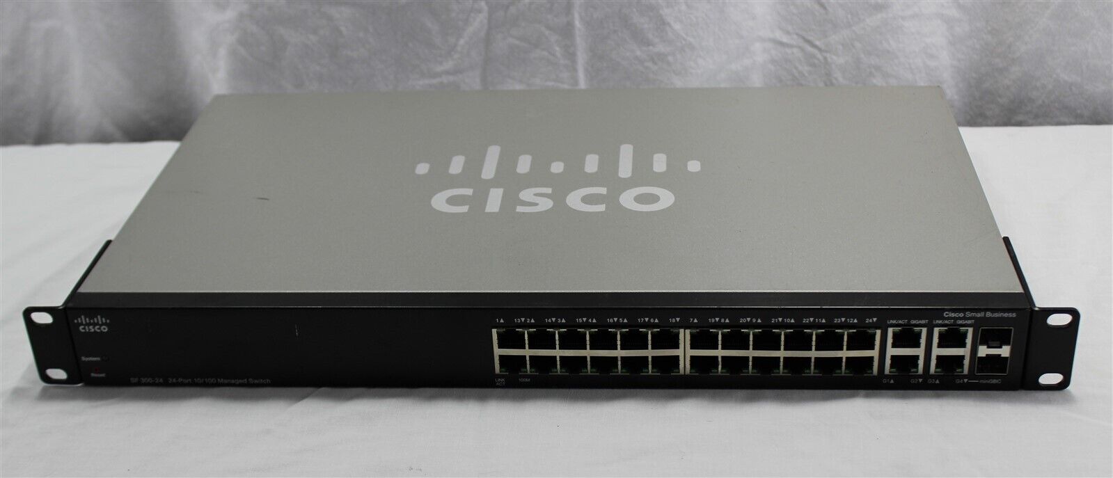 Cisco Model SF300-24 Network PoE Managed Switch Tested Works With AC Cable