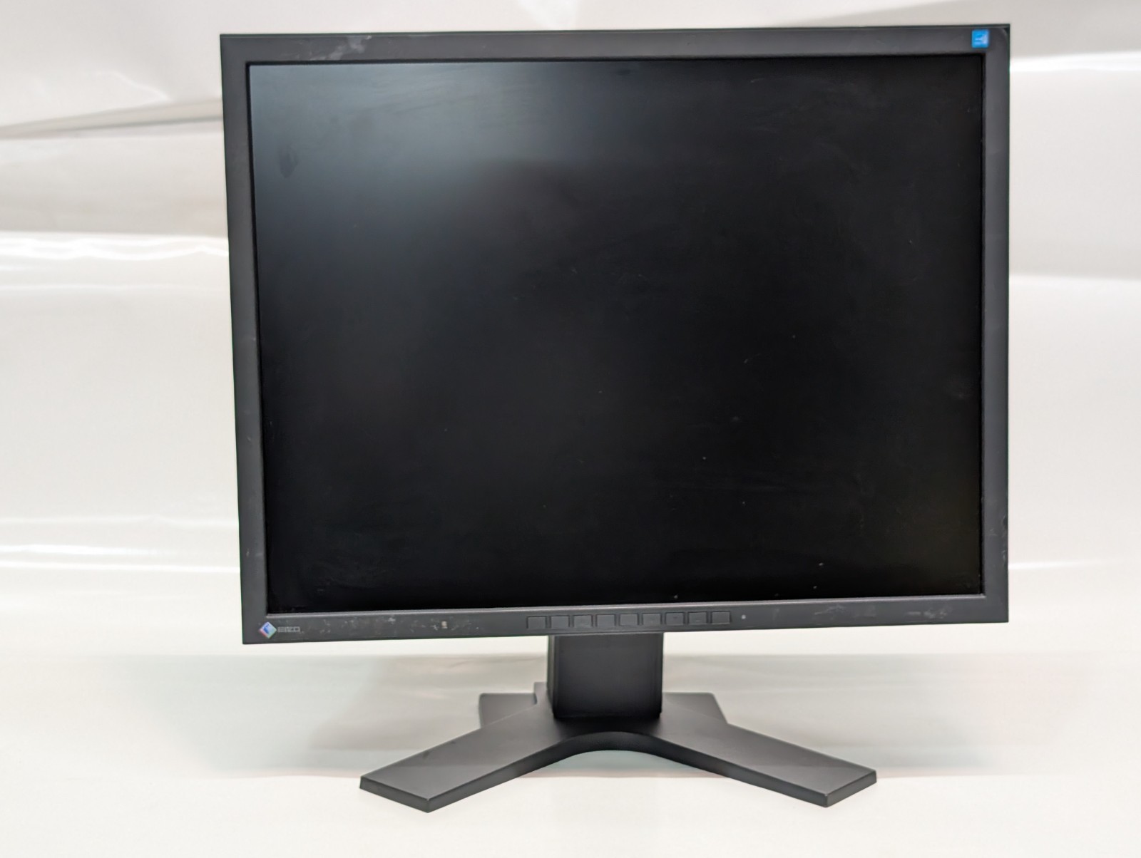 EIZO FlexScan S2133 21.3in LCD Monitor VGA DVI DisplayPort with stand