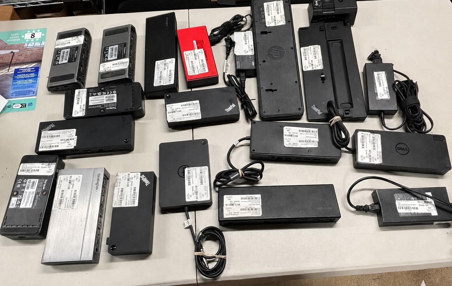 Bulk Lot 153x Docking Stations - Dell WD19, HP 5YH27AV, Lenovo, Targus
