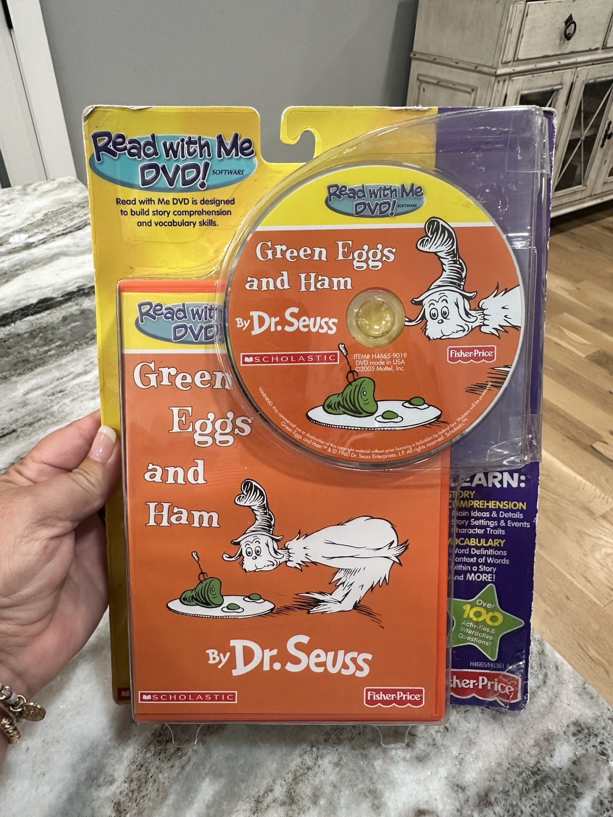 NEW INTERACTIVE DVD TITLES FOR READ WITH ME SYS DR SEUSS GREEN EGGS & HAM READ
