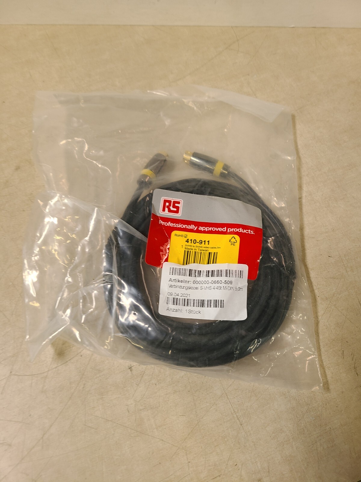 RS PRO 4 Pin mini-DIN to 4 Pin mini-DIN DIN Cable 5m 410-911
