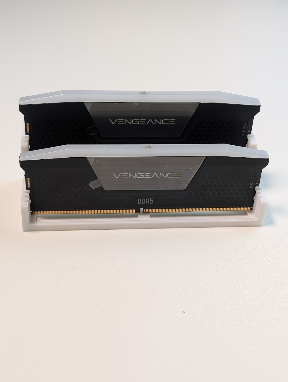 Corsair Vengeance RGB 32GB 2x16GB DDR5 5600 CL40 XMP Intel Desktop Memory