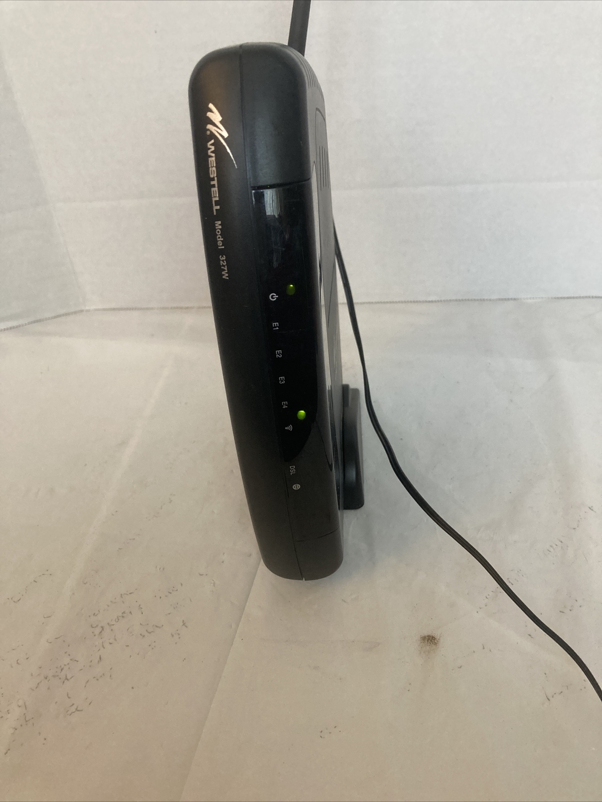 Westell VersaLink Model 327W DSL Wireless Modem Gateway Router (D90-327W15-06)