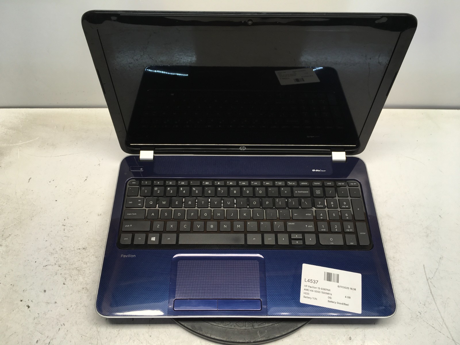 HP Pavilion 15-E087NR AMD A4-5000 1500MHz 4 GB NO HDD