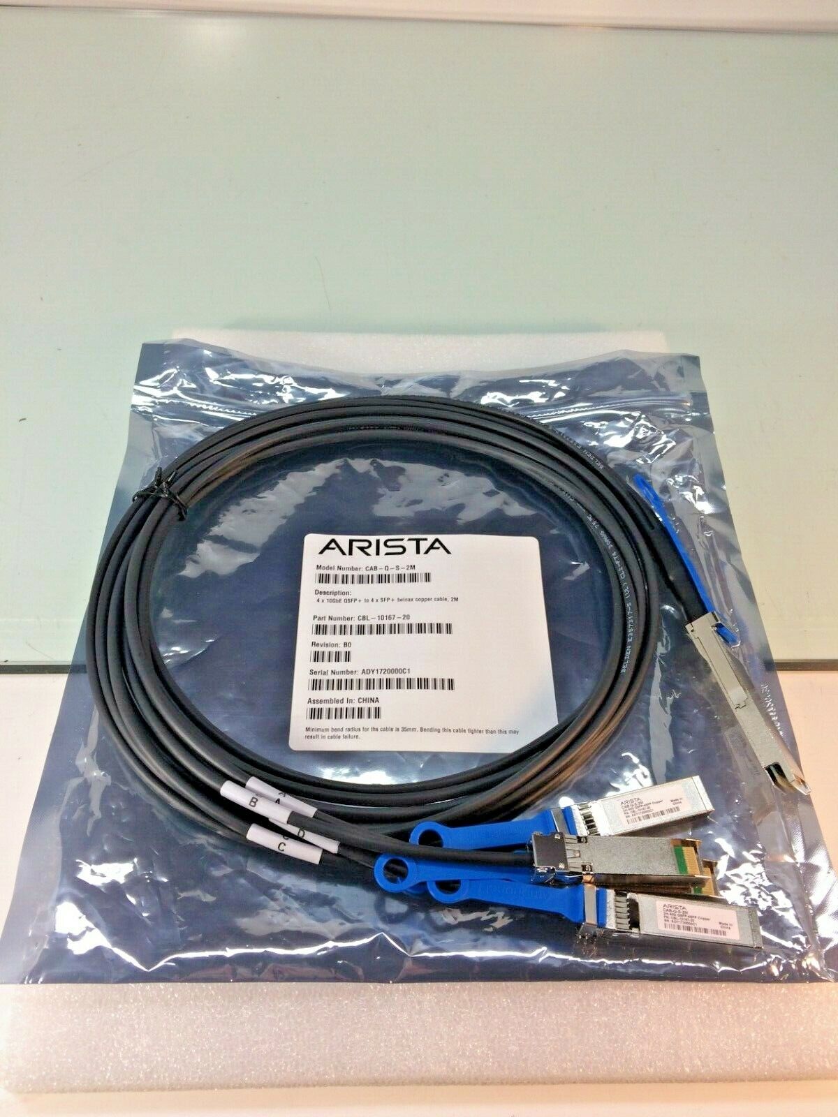 Original Arista CAB-Q-S-2M 4x 10 GbE QSFP+ to 4x SFP+ 2M Twinax Copper Cable