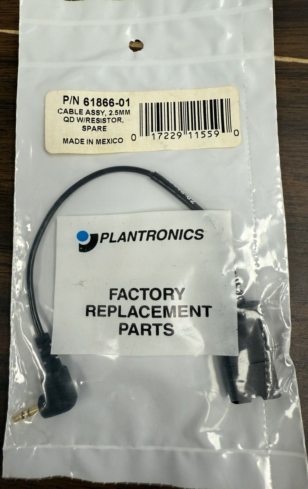 Plantronics 61866-01 Quick Disconnect to 2.5mm Sub-Mini Male Cable Adapter