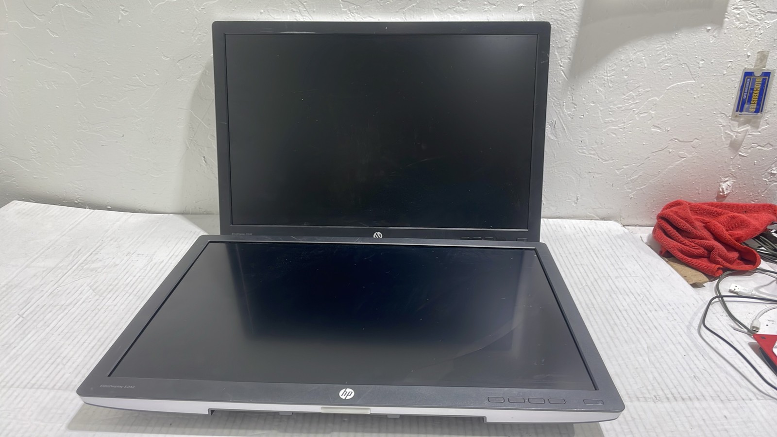 HP EliteDisplay E242 2016 24" WUXGA Monitor HDMI DisplayPort VGA IPS Lot of 2