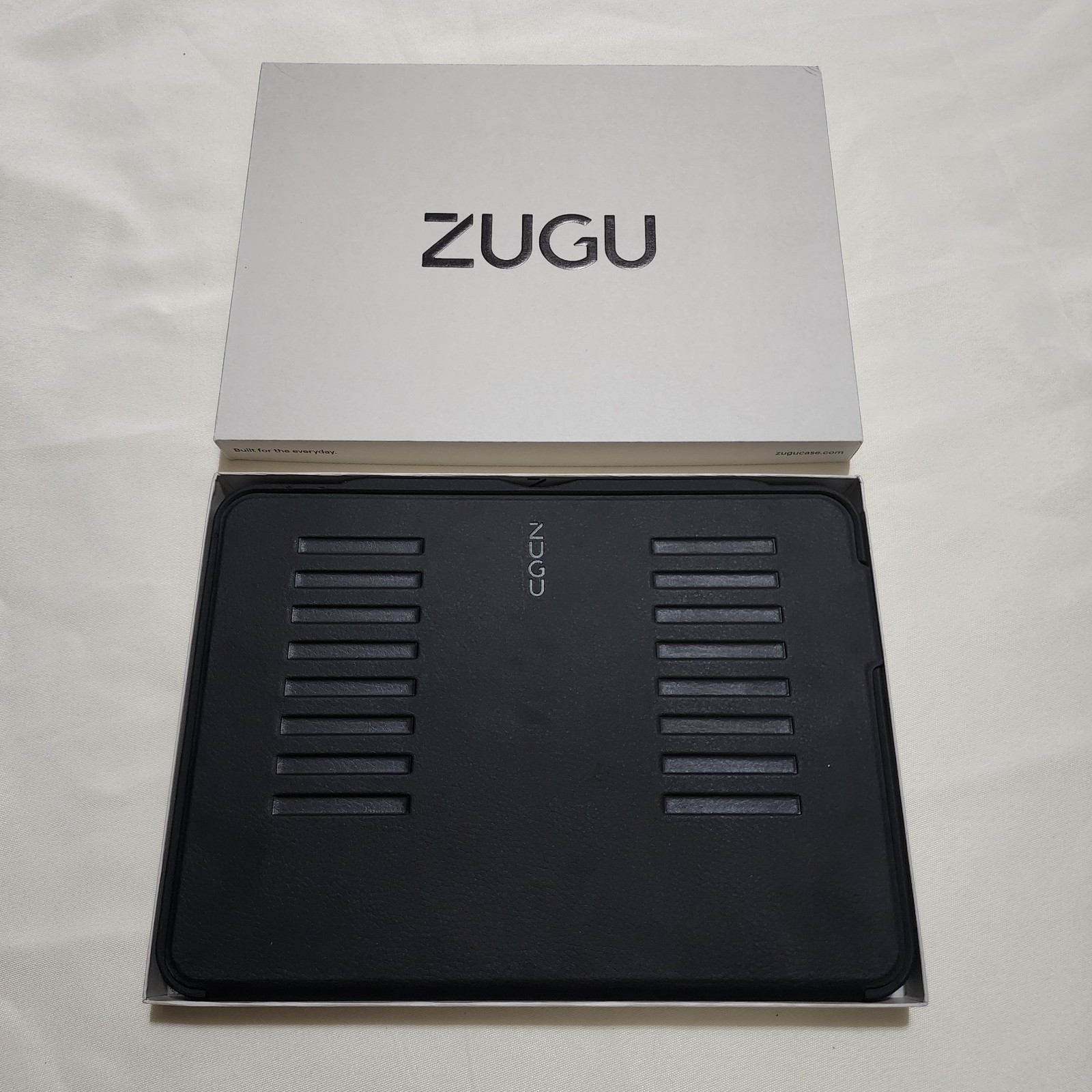 Zugu iPad Pro 11 Case In Stealth (Black)