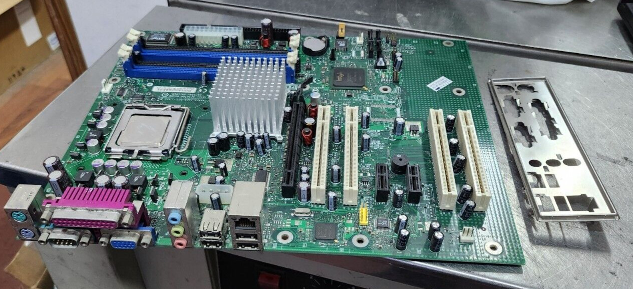 Intel D915GAV D915PGN LGA775 ATX Motherboard with 3GHz CPU & I/O plate