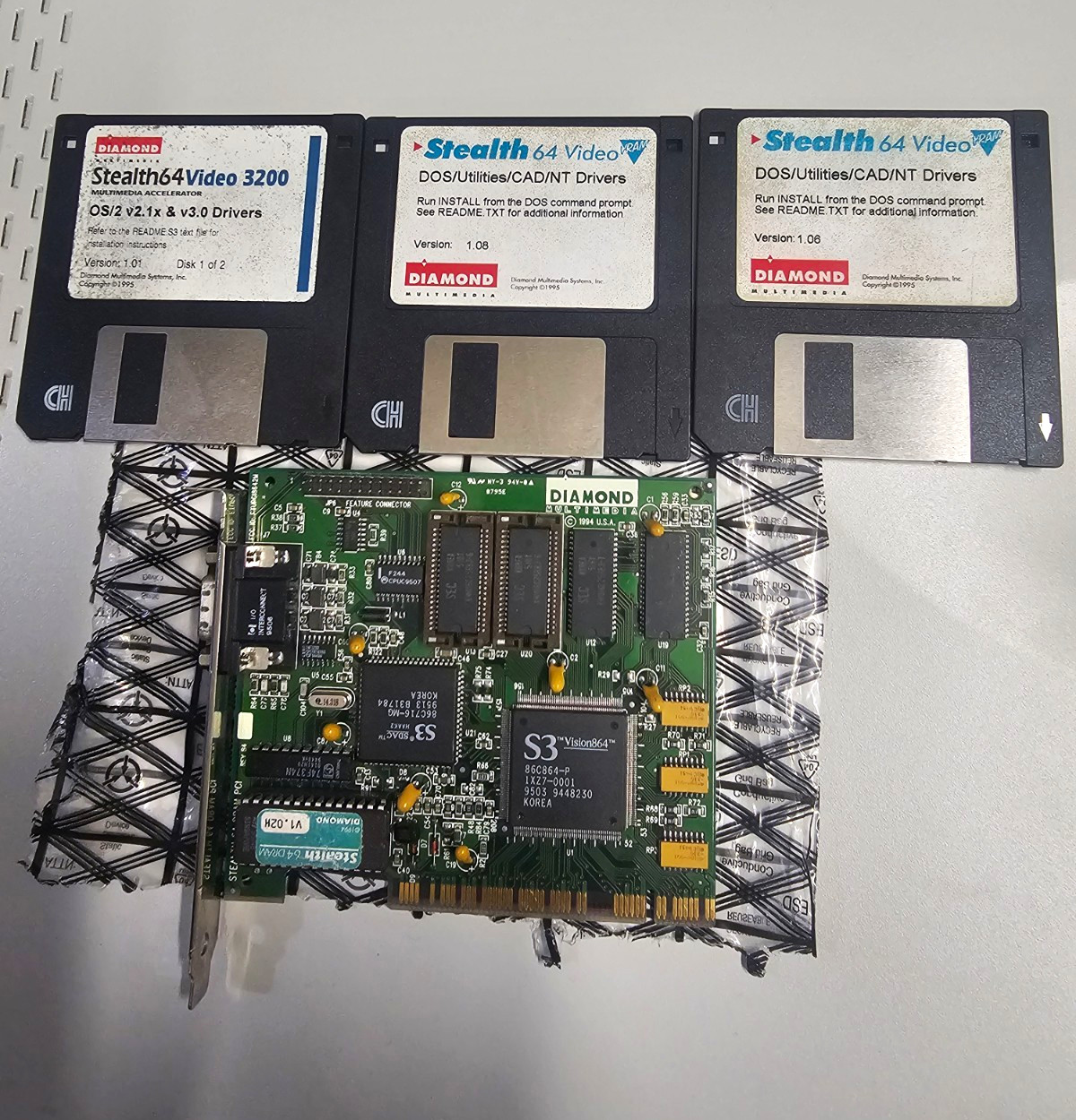 Vintage Diamond Stealth 64 PCI Graphics Card + 3 Driver Disks Set
