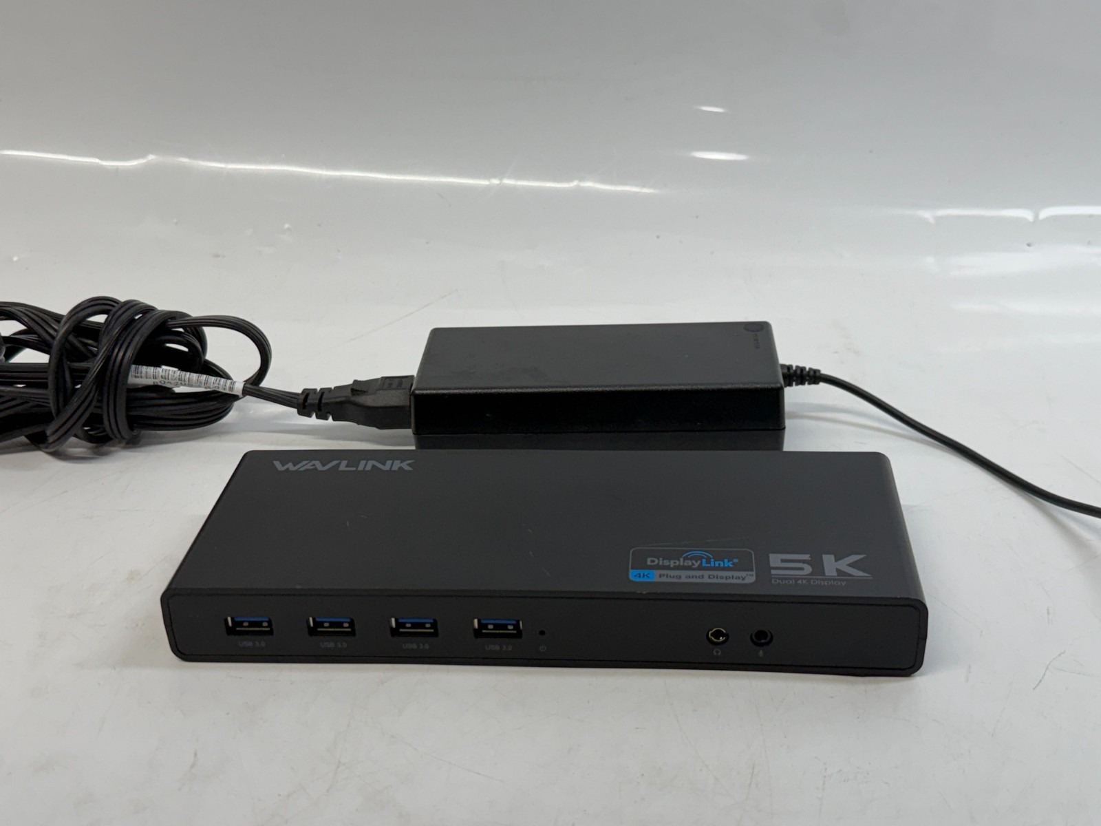 Wavlink 5K DisplayLink USB-C Docking WL-UG69DK1 USB 3.0 Black w/power adapter