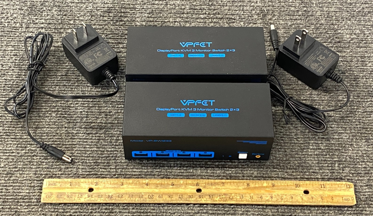 Lot of 2 VPFET VP-SW233 DisplayPort KVM 3 Monitor Switches, 2x3 w/ Adapters