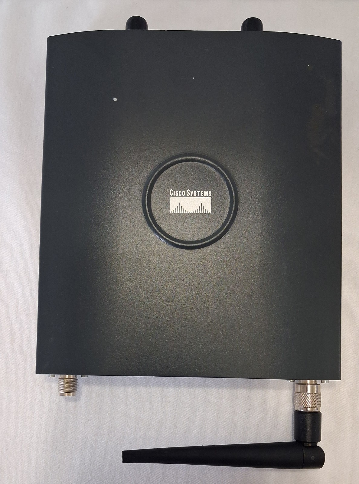 Cisco Aironet 1242AG Wireless Access Point AIR-AP1242AG-A-K9 with Antenna