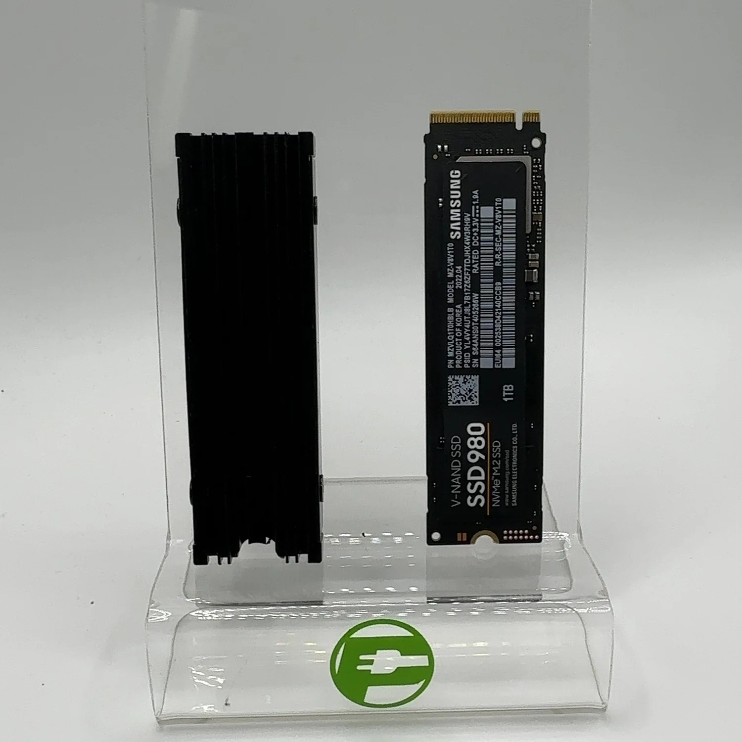Samsung 2280mm 980 SSD 1TB M.2 NVMe Gen 3.0 x 4 SSD MZ-V8V1T0