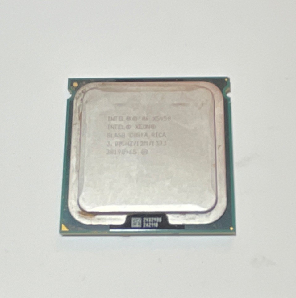 Intel Xeon X5450 4-Core 3.00GHz CPU with LGA 771 to 775 mod adapter 