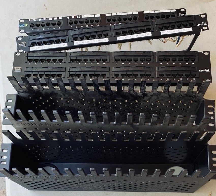 Lot Of Leviton Gigamax Ethernet Patch Panel, Neat Patch 50 Cat5 Cables Etc