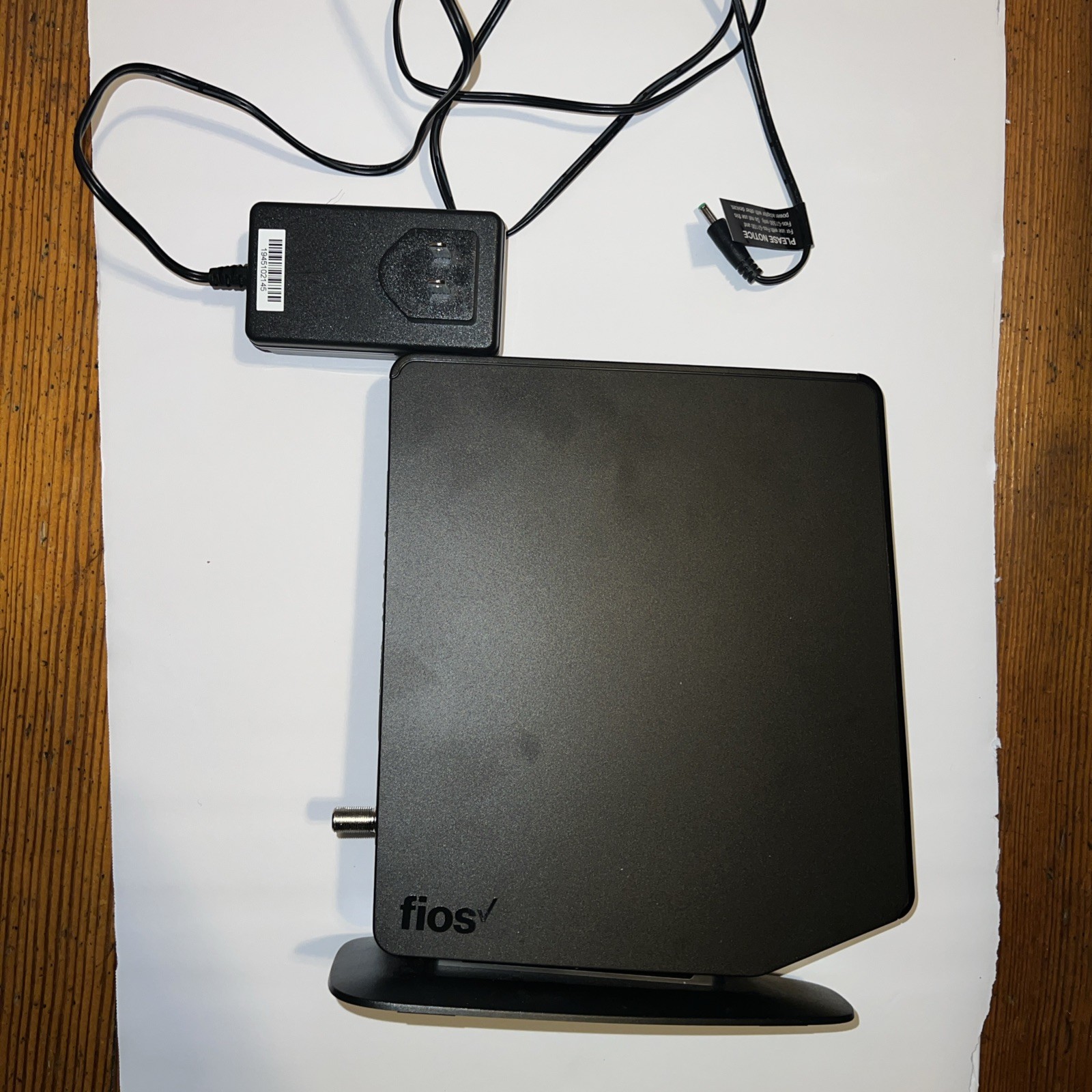 Verizon FiOS-G1100 Wi-Fi Router includes ethernet cable